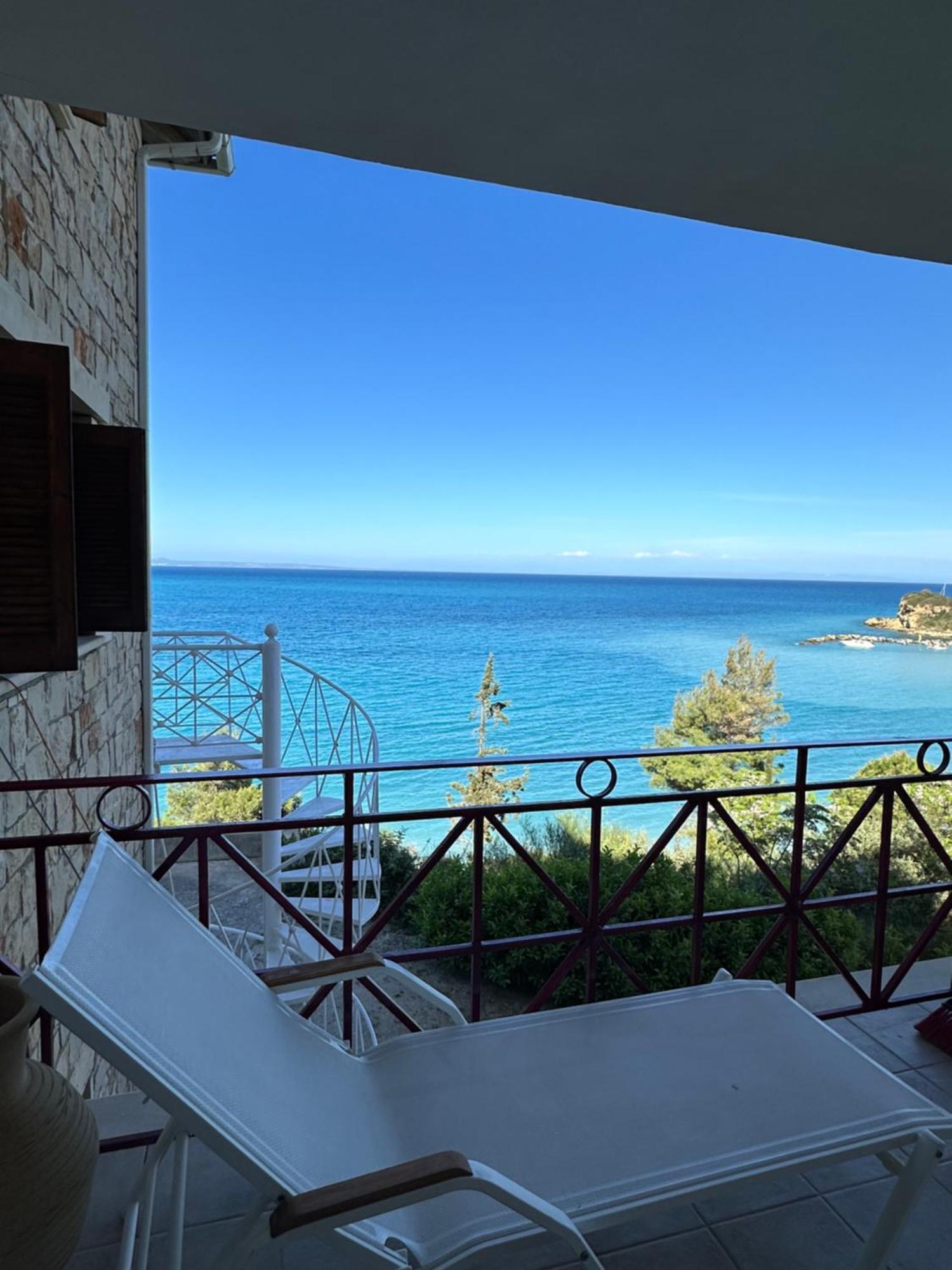 Deep Blue Villas Vasilikí Екстериор снимка