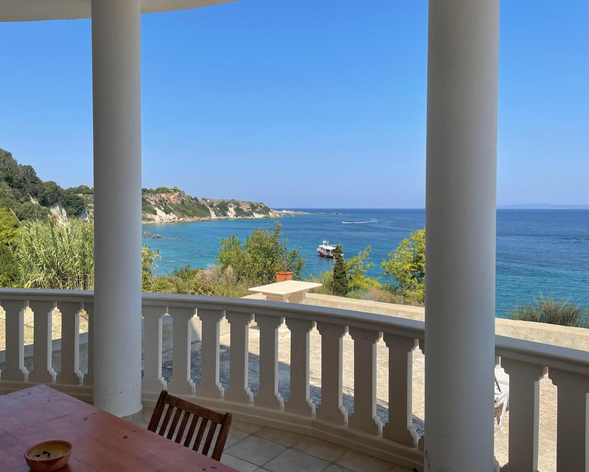 Deep Blue Villas Vasilikí Екстериор снимка