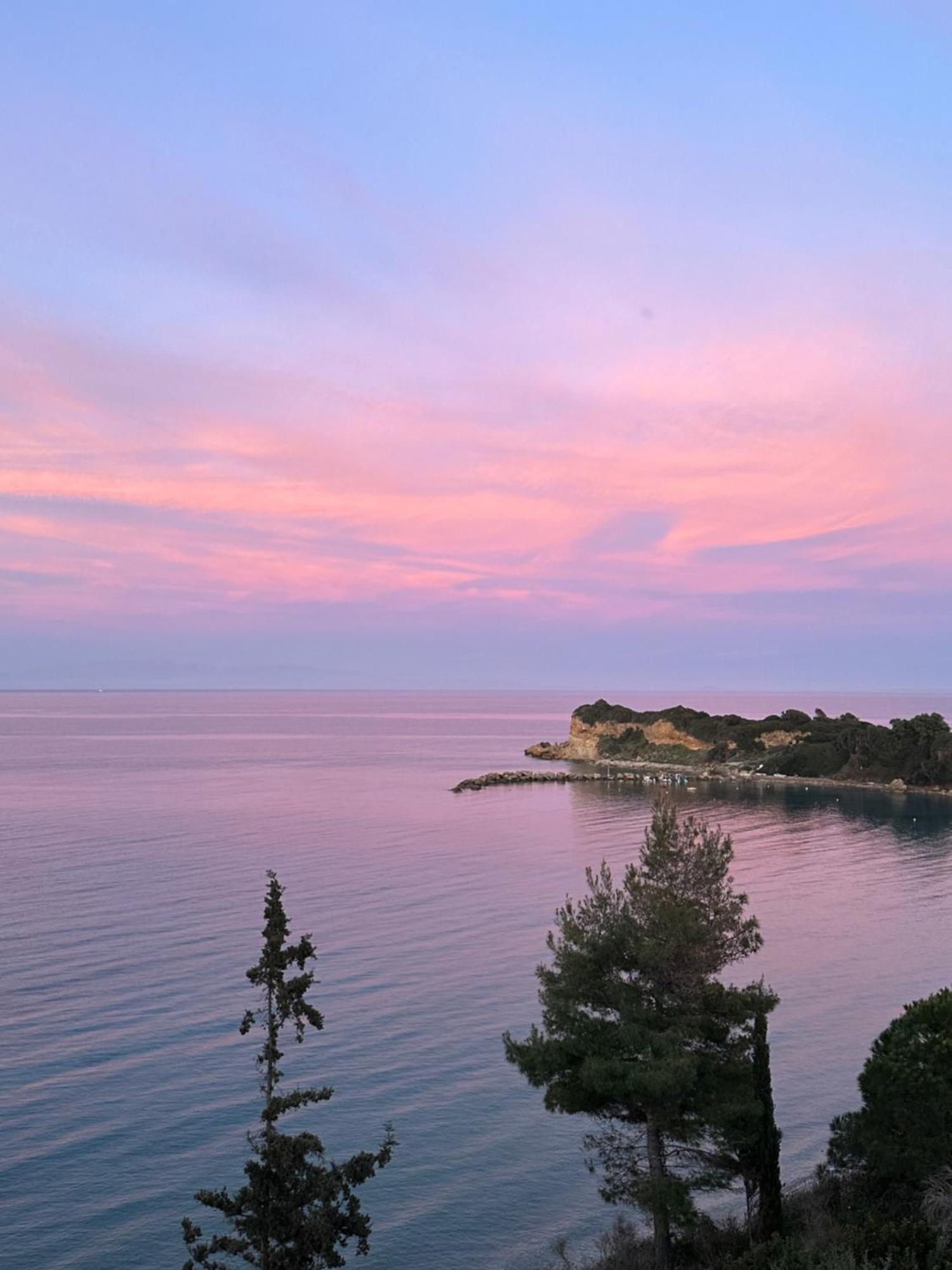 Deep Blue Villas Vasilikí Екстериор снимка